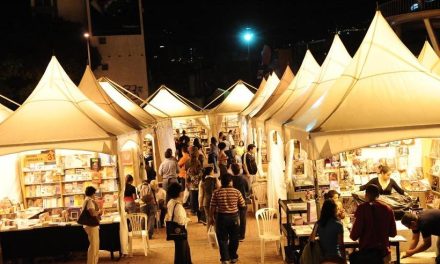 Los caraqueños saborearon buena lectura en apertura de la II Feria del libro Baruta