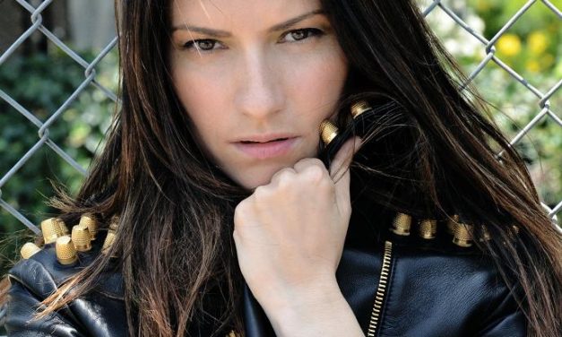 Laura Pausini: »No me importó no ganar más Grammys, si no conocía a mi propia familia»