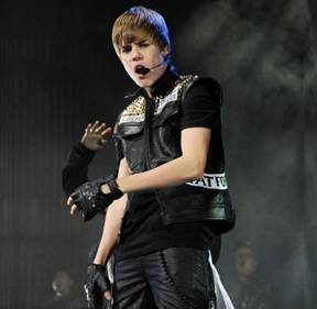 JUSTIN BIEBER QUIERE GRABAR EN ESPAÑOL