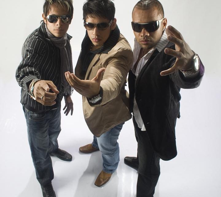 La Agrupación MBC (‘Muchachos Buscando Corazones’) le dice a sus seguidoras »ME MUERO POR QUERERTE»