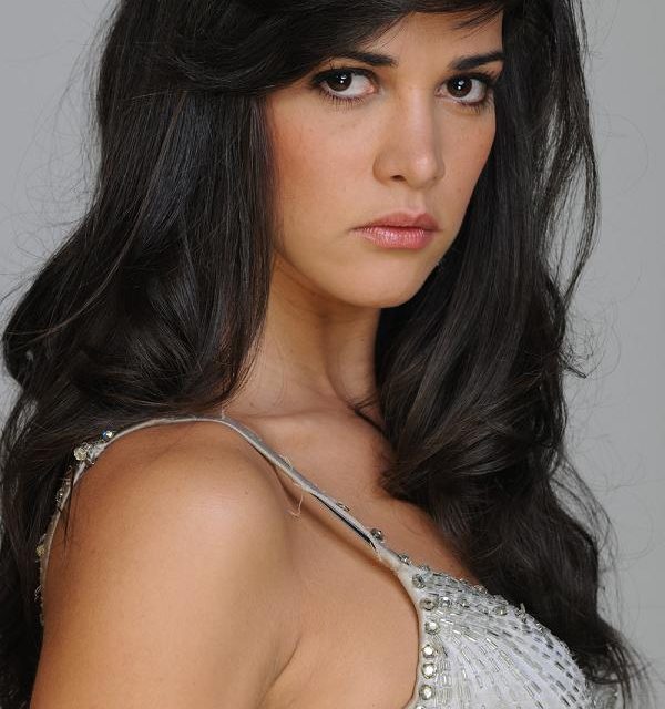 De la pluma de Perla Farías, por Televen… 3 venezolanas seducirán al televidente en »Flor Salvaje»