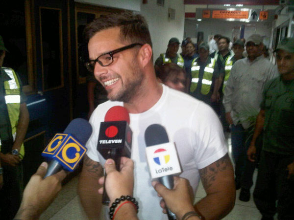 Ricky Martin ya llegó a Venezuela
