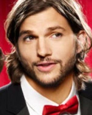 Ashton Kutcher dice que la gente prefiere a Charlie Sheen