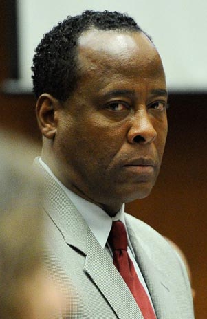 Jurado declara a Conrad Murray culpable de muerte de Jackson