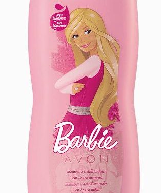 Barbie se convierte en una mujer Avon
