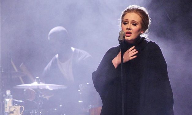Adele está llamada a ser gran protagonista hoy en los American Music Awards