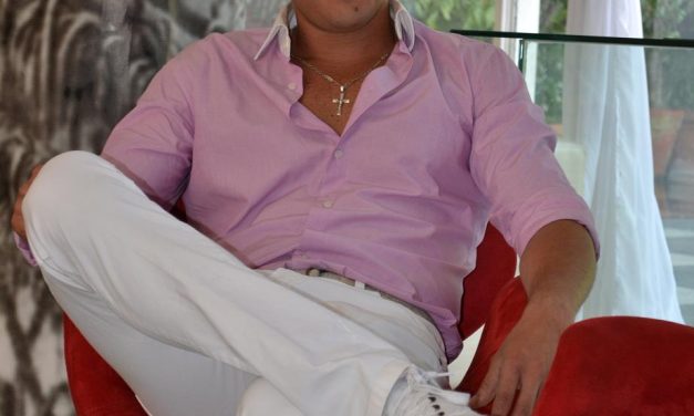 Damián Genovese entra en »EL ARBOL DE GABRIEL»