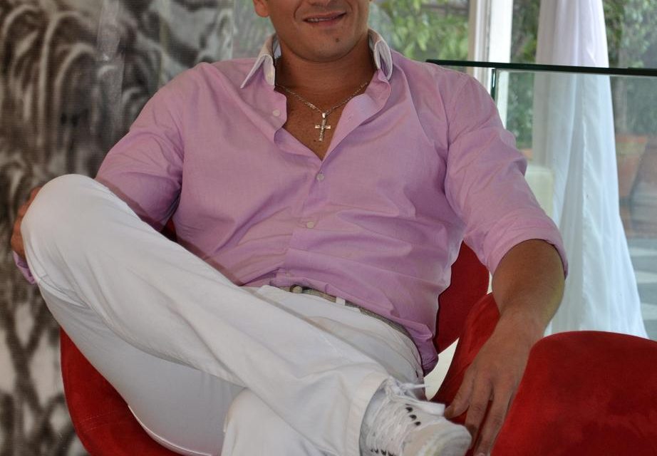 Damián Genovese entra en »EL ARBOL DE GABRIEL»