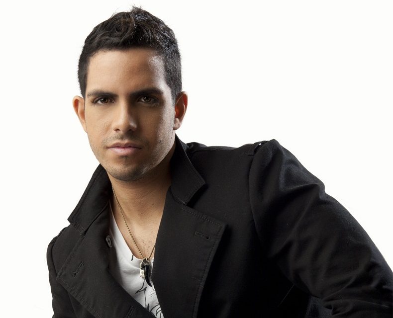 BENAVIDES ESTRENA SENCILLO Y VIDEO … »Aquí estoy», su segundo promocional