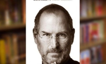 Libro sobre la vida de Steve Jobs sigue entre lo más vendido