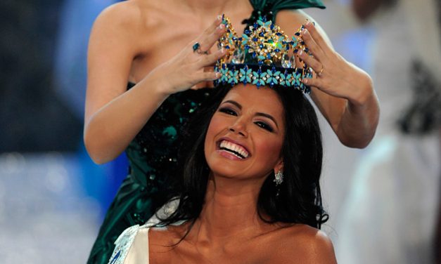 La representante de Venezuela Ivian Sarcos de 21 años gana el Miss Mundo 2011 (+Fotos)