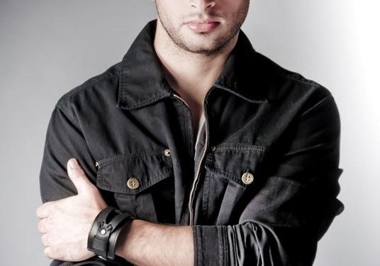 Vladi Ramírez viste de sentimiento a la balada pop