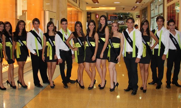 Wayuco Model Venezuela 2011 en pro de la beneficencia