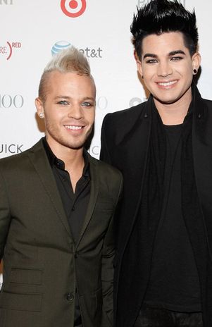 Detienen a Adam Lambert y su novio por pelear en un bar gay