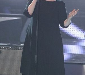 Adele, elegida la cantante del año por Billboard
