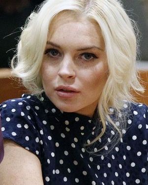 Lindsay Lohan rechaza invitaciones a festejos de Año Nuevo