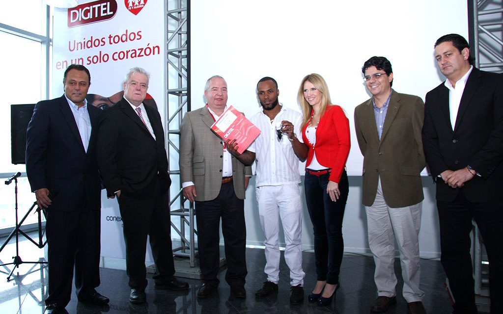 Digitel entregó  premios de la promoción Unidos Todos en un solo Corazón