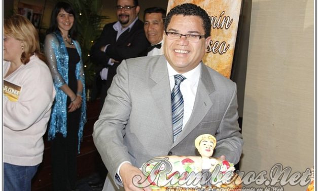 Er Conde del Guacharo Celebró su cumpleaños y lanzó su libro autobiografico (+Fotos)