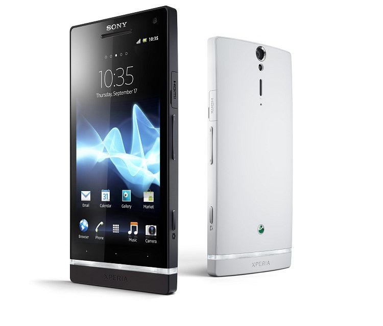 Presentan cuatro nuevos smartphones Xperia en CES 2012