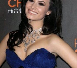 Demi Lovato habla de las »pruebas» a que ha sido sometida por Dios