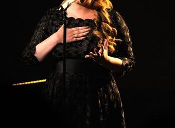 Adele encuentra de nuevo el amor