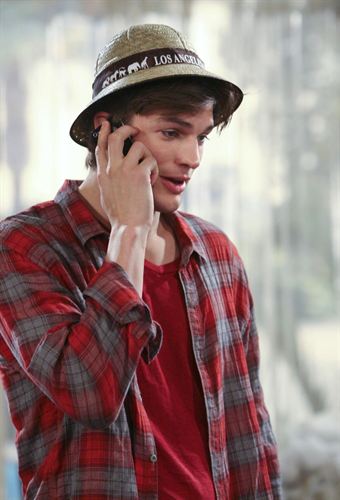 Ashton Kutcher bloquea a periodistas en Twitter… Para preservar su intimidad
