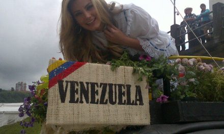 Venezolana Gabriella Ferrari 2da. Princesa del Reinado Internacional del Café