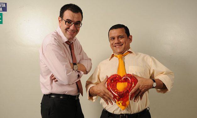 LAUREANO Y EMILIO SE RECARGAN DE AMOR