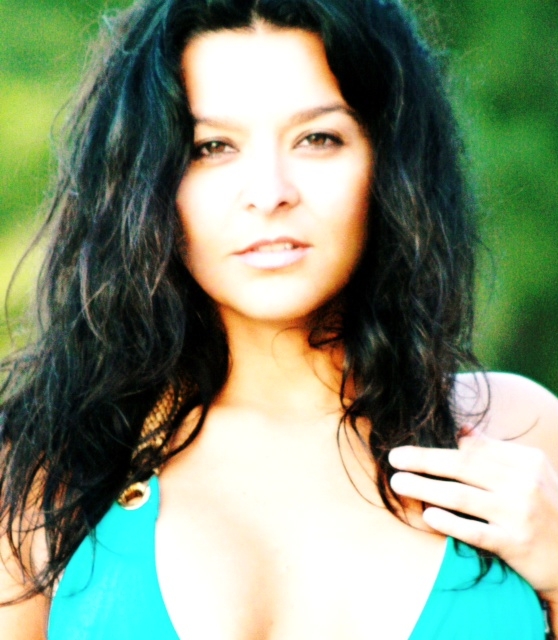 IDALE PRESENTA »CAJITA DE CHULERIA» PRIMER SENCILLO DE SU PROPUESTA MUSICAL »LA DULCE MORDIDA»