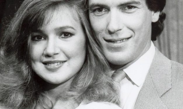 Cala presenta un programa especial para celebrar el 25º aniversario de la telenovela Cristal