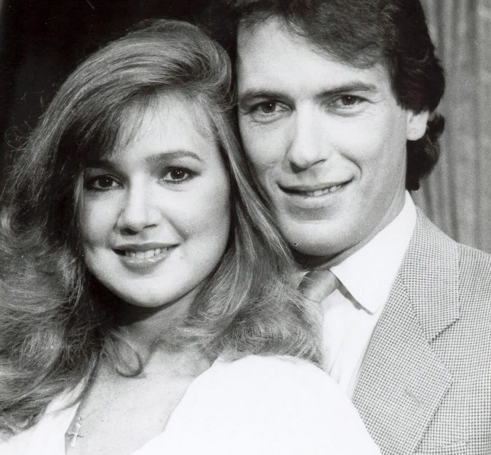 Cala presenta un programa especial para celebrar el 25º aniversario de la telenovela Cristal