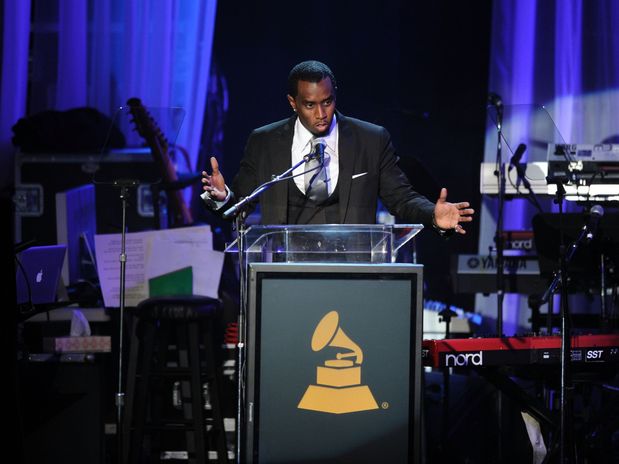 P Diddy hospitalizado tras fiesta en la Mansión Playboy