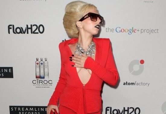 Lady Gaga establece nuevo record en Twitter con 20 millones de seguidores