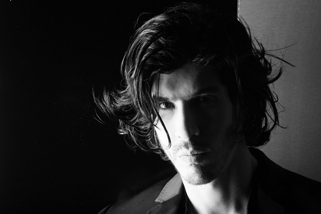 »Este soy yo», Andrés Cuervo con estampa y altura de modelo