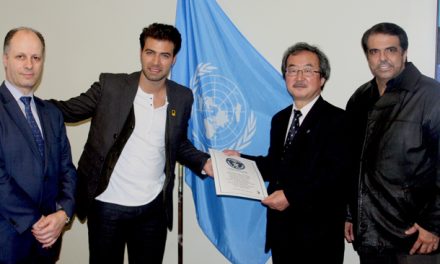 Jencarlos Canela llegó con su Record Guinness hasta la Sede de la Organización de las Naciones Unidas