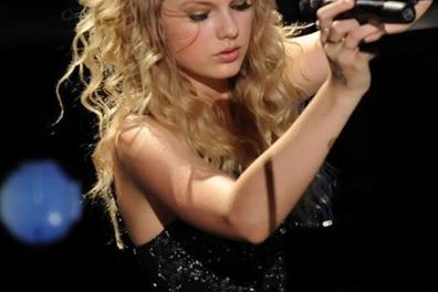 Taylor Swift fue la cantante que más dinero ganó en 2011