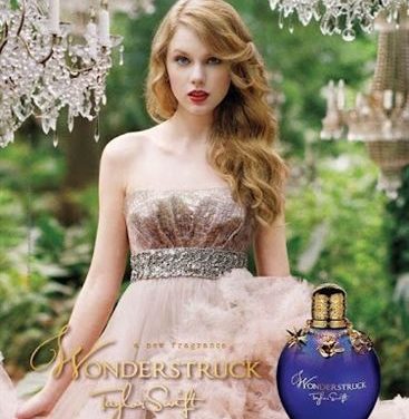 Taylor Siwft promociona su nuevo perfume ‘Wonderstruck’