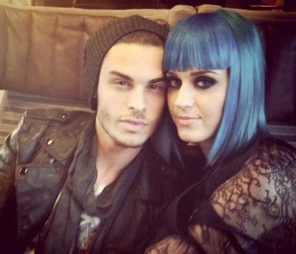 Confirmado: Katy Perry empatadisima con el modelo Baptiste Giabiconi