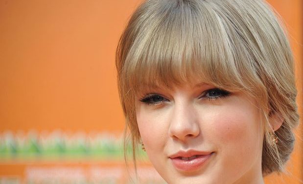 Estafan a sujeto con US$ 225 mil por show de Taylor Swift
