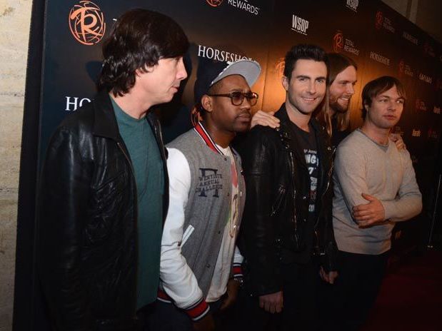 Maroon 5 prepara lanzamiento de su cuarto álbum para junio