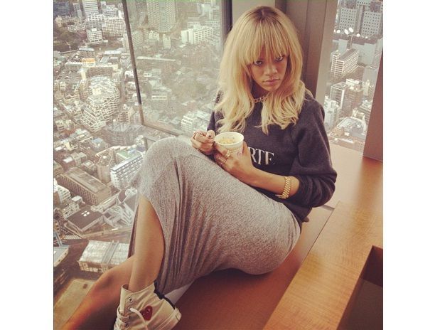 Rihanna planea lanzar su propia marca de ropa