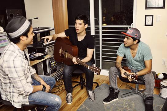 CHRISTIAN PAGAN TRABAJANDO EN SU NUEVO DISCO