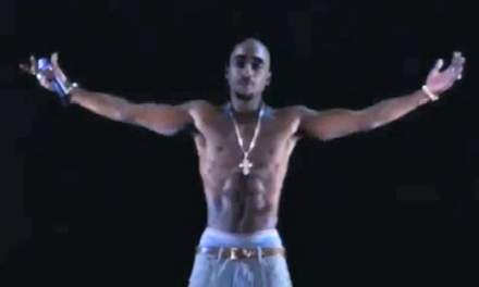 Insolito: Rapero Tupac Shakur »resucitó»en festival de Coachella (+Video)