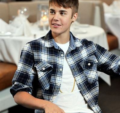 Justin Bieber escribe una canción sobre su presunta paternidad