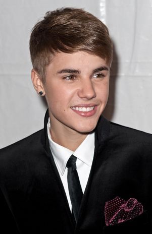 Fans de Justin Bieber colapsan el teléfono de su hotel