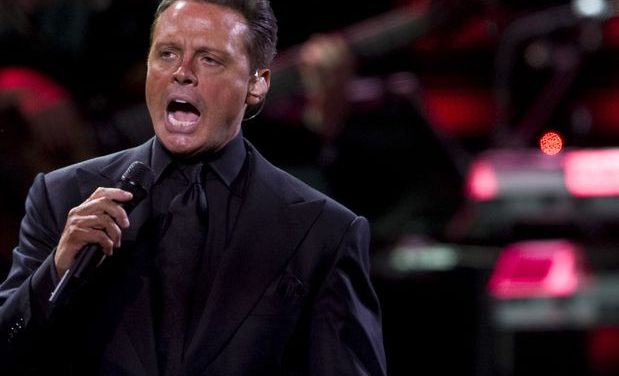 Luis Miguel celebra su cumpleaños grabando un nuevo disco