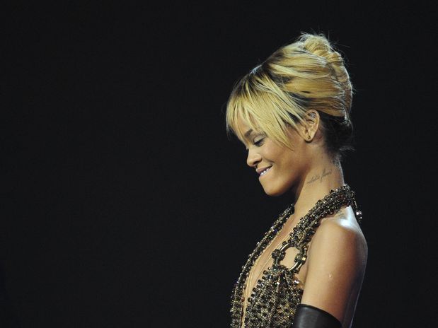 Rihanna dice que no entrará en rehabilitación