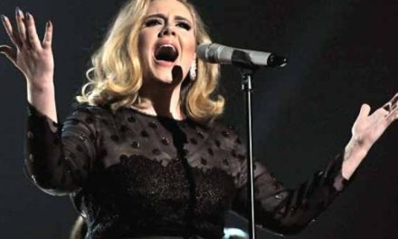 Adele es la artista más rica del año en el Reino Unido