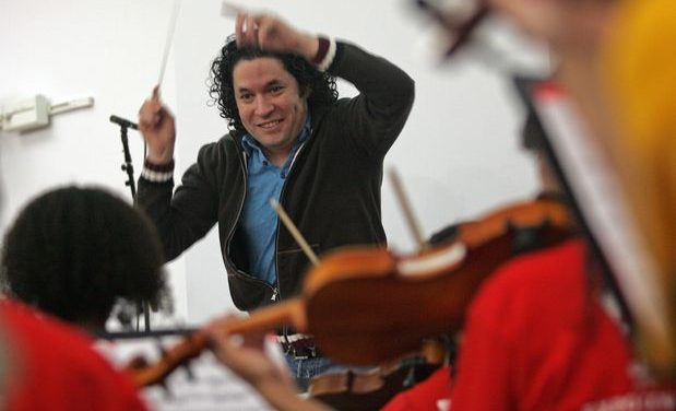 Gustavo Dudamel se compara con un »vino joven pero con personalidad»