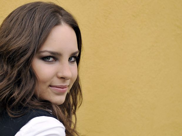 Belinda vuelve a operarse la nariz